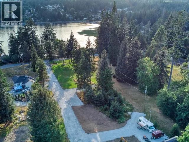 5205 GILLIES BAY ROAD