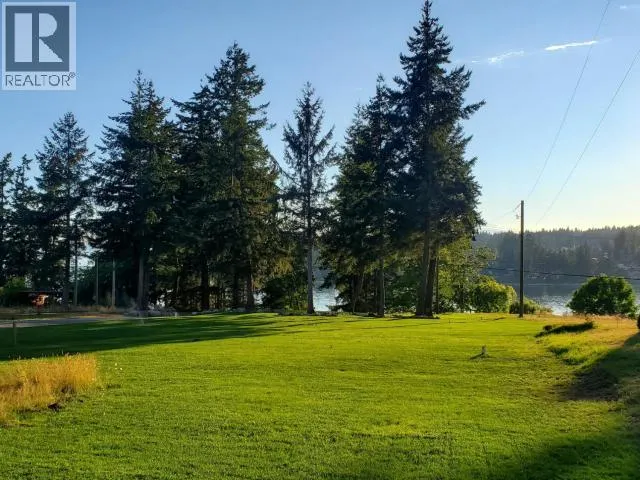 5205 GILLIES BAY ROAD