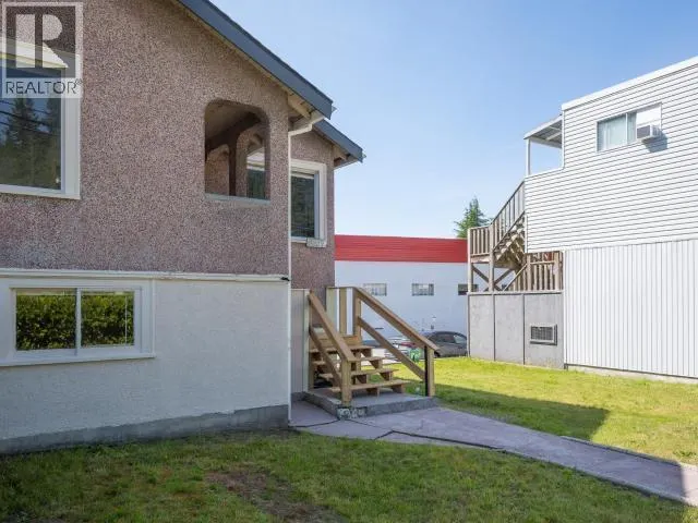 6812 CRANBERRY STREET