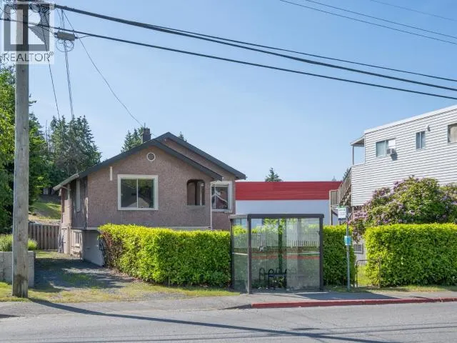 6812 CRANBERRY STREET