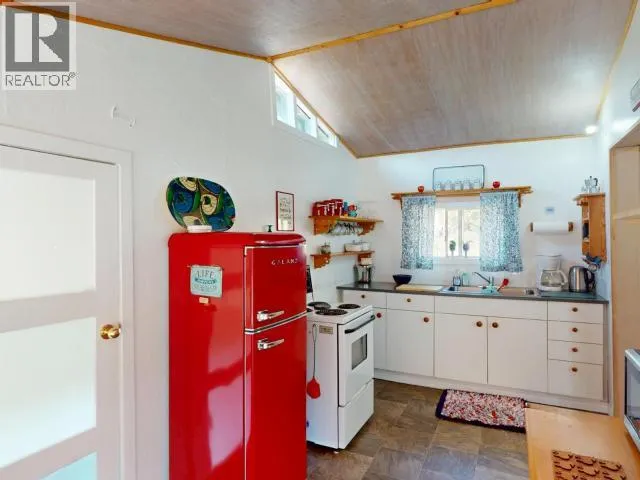 5062 SPRAGGE ROAD