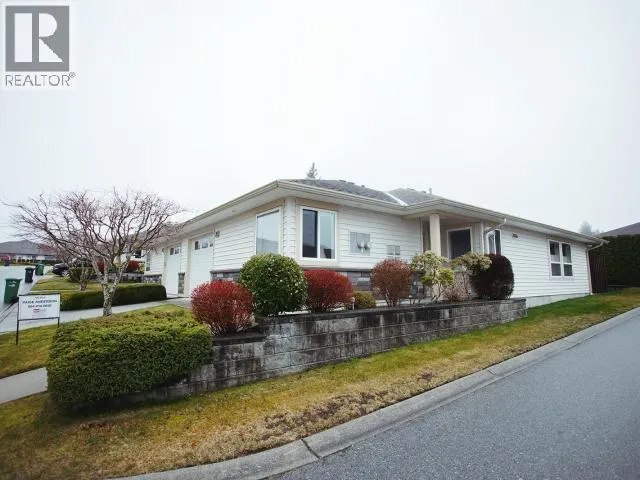 21-4415 MANSON AVE