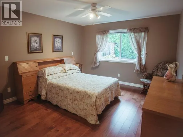 21-4415 MANSON AVE