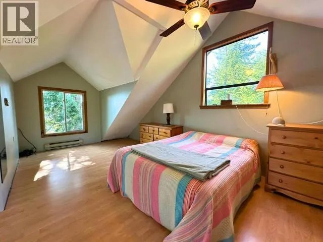9836 SEVILLA ISLAND
