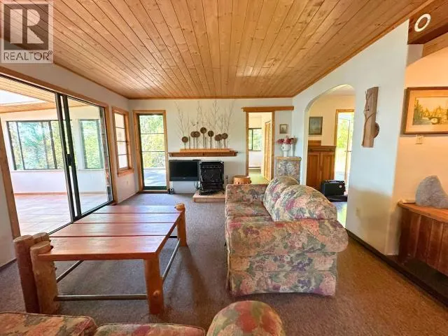 9836 SEVILLA ISLAND