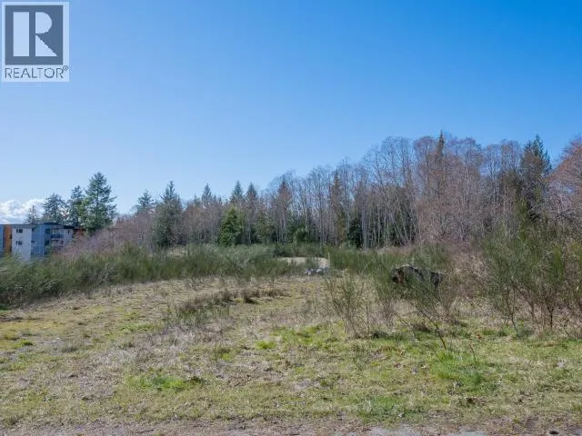 4893 FERNWOOD AVE