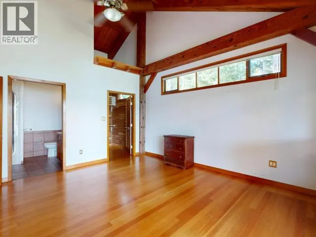 10032 LESLIE ROAD