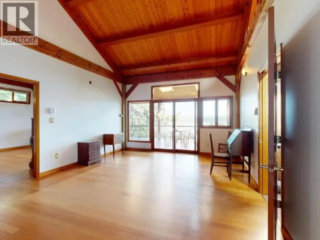 10032 LESLIE ROAD