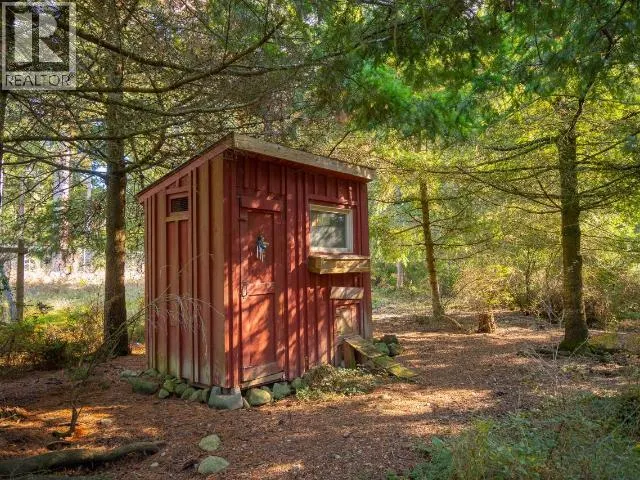 6268 SHELTER POINT ROAD