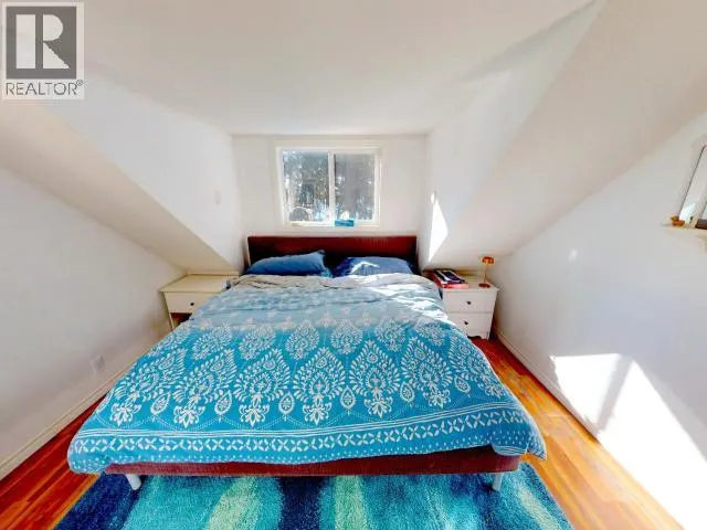 2902 ARBUTUS LANE