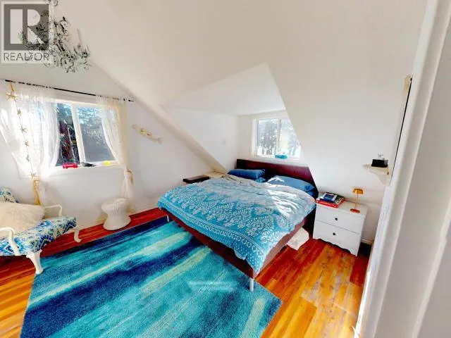 2902 ARBUTUS LANE