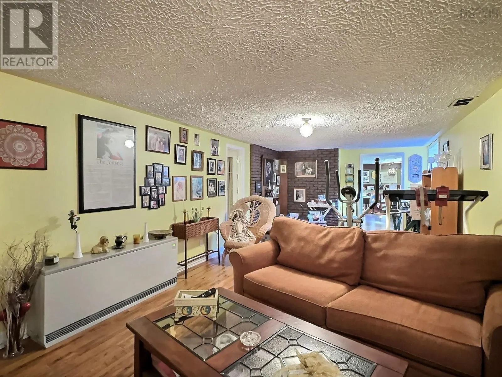 61 Franklin Drive