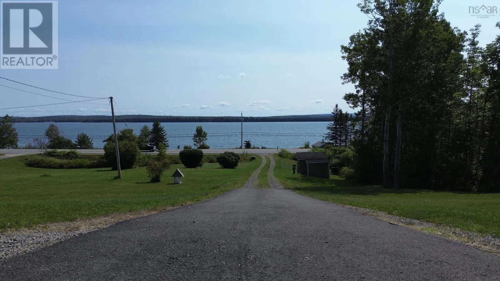 10335 Highway 105