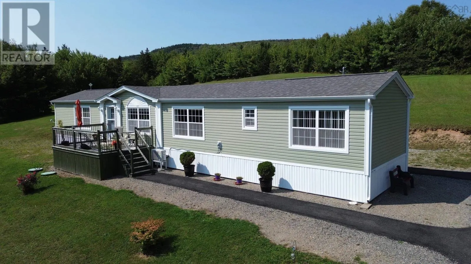 10335 Highway 105