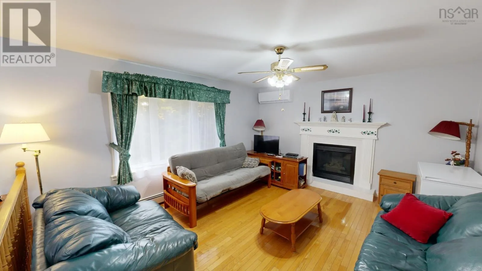 15 Kara Court