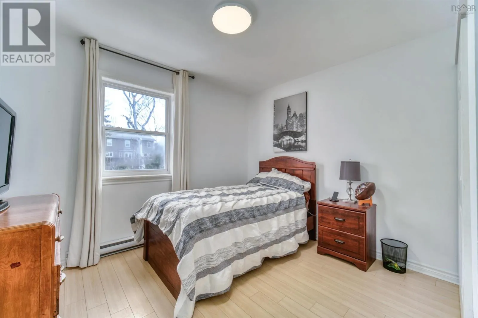 283 Preakness Crescent