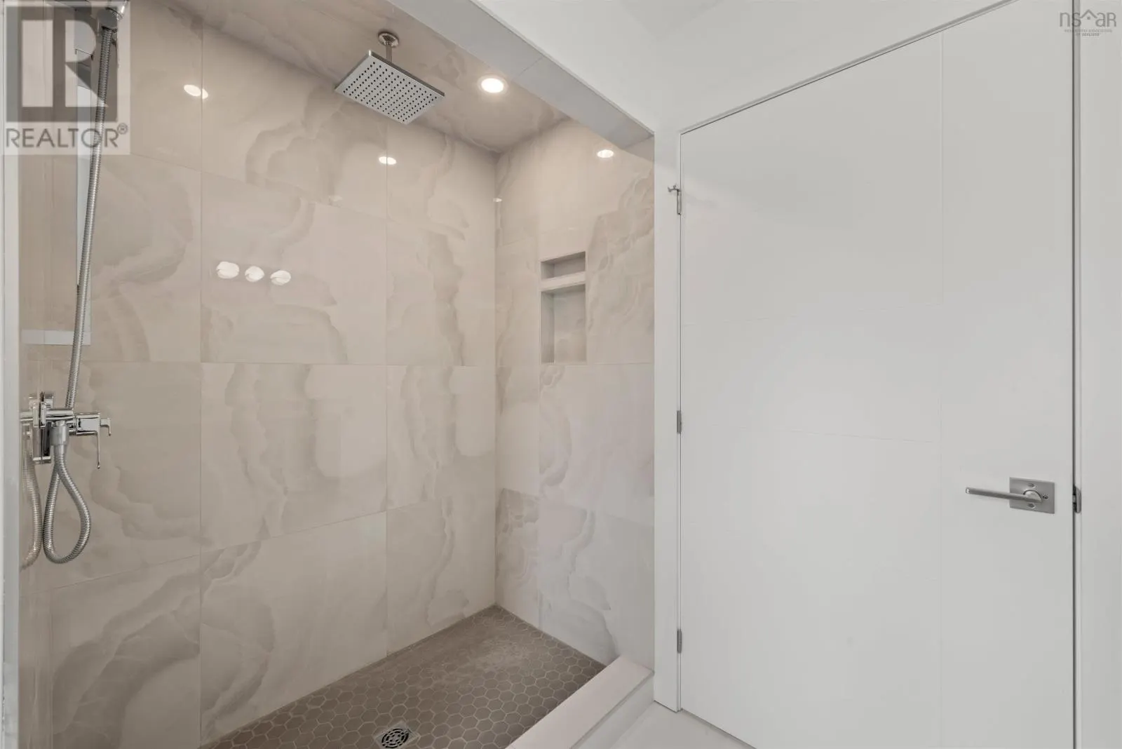 11 Merion Court