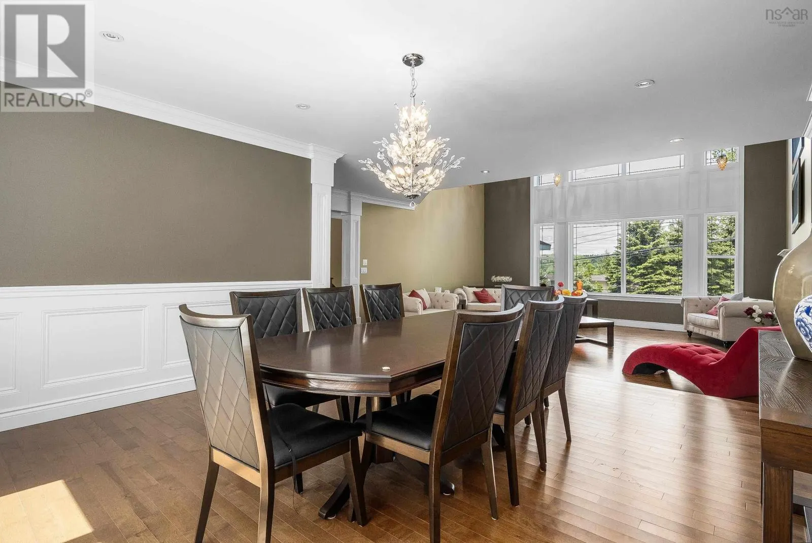 44 Admiral Cove Drive