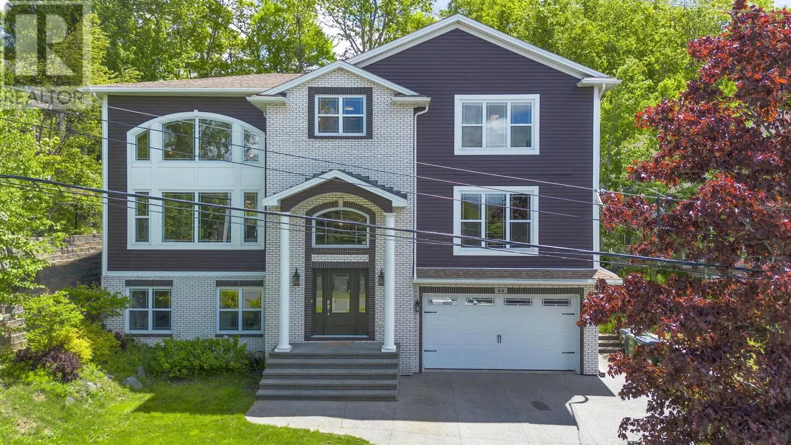 44 Admiral Cove Drive