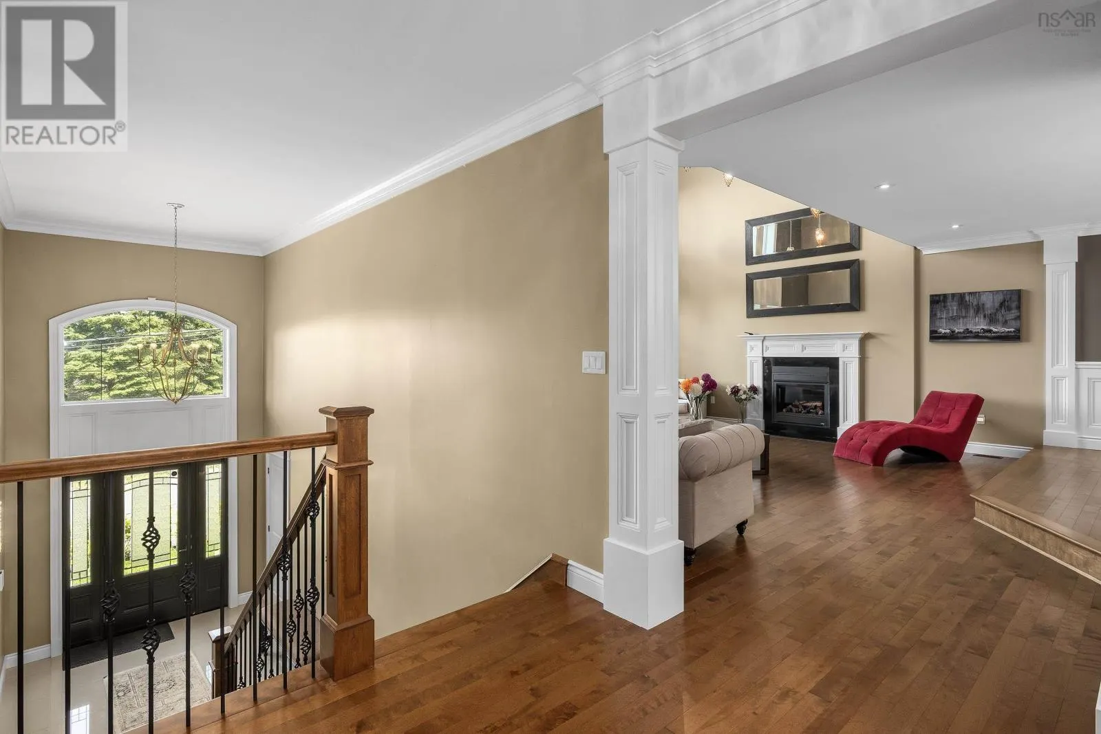 44 Admiral Cove Drive