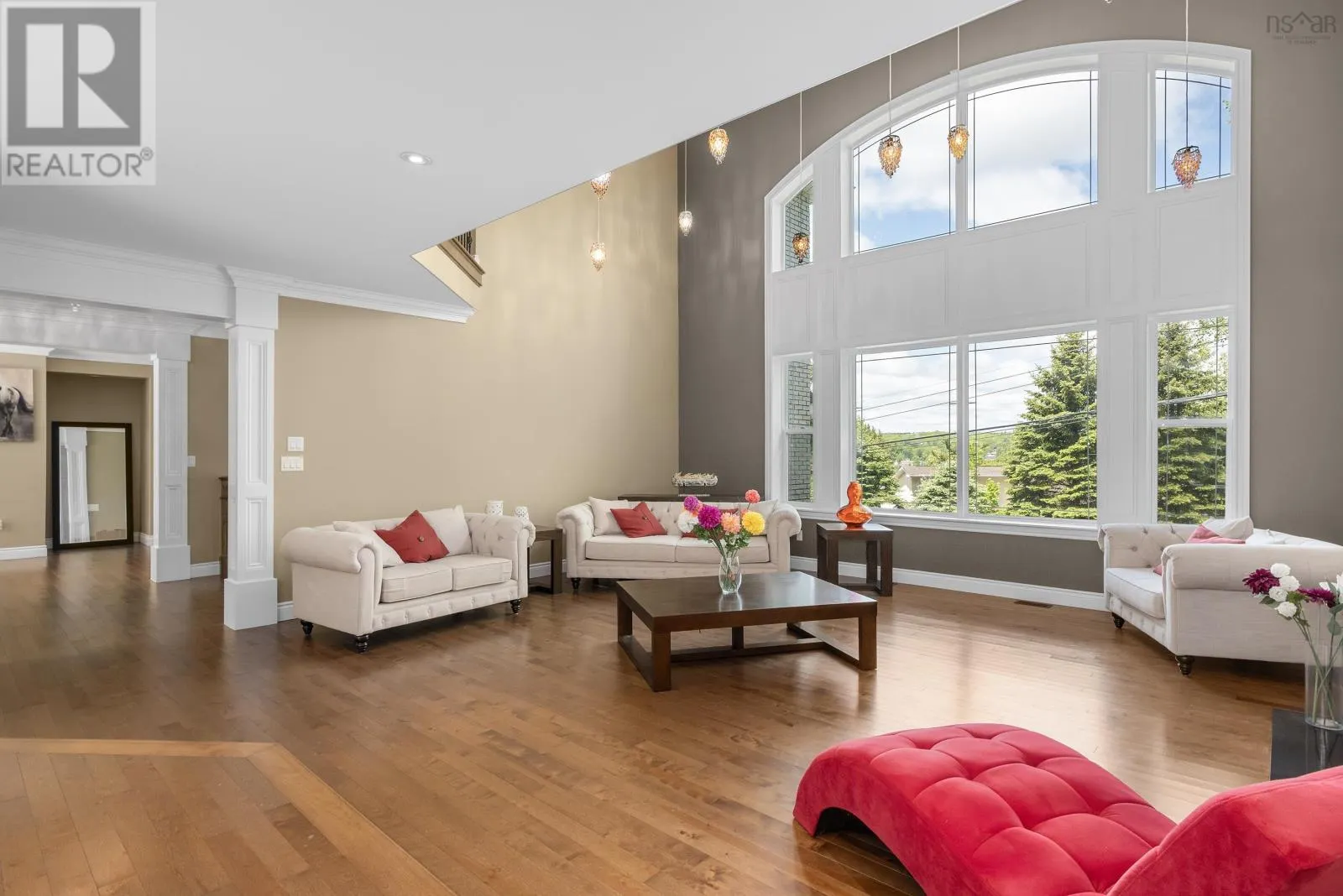 44 Admiral Cove Drive