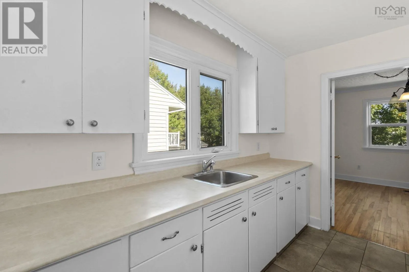 29 Chittick Avenue