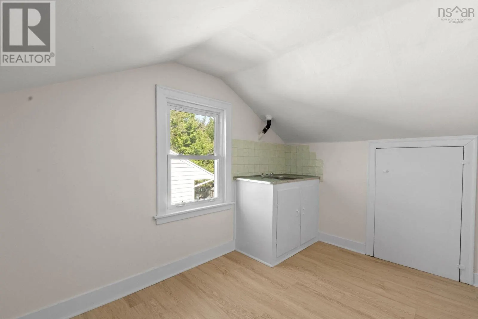29 Chittick Avenue