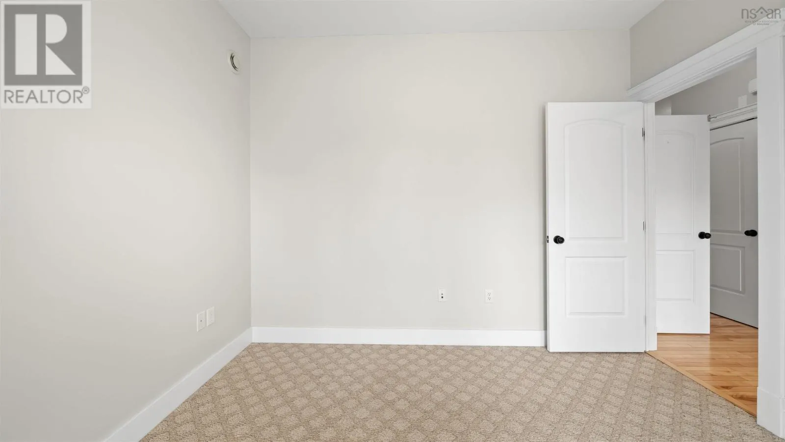 11 Kirkwood Court