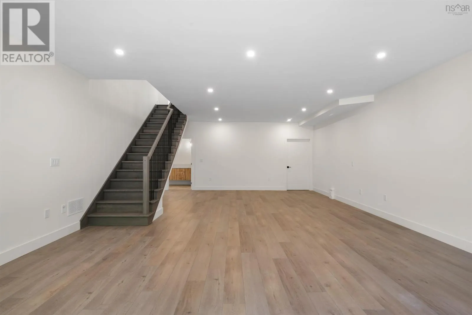 171 Carnoustie Drive