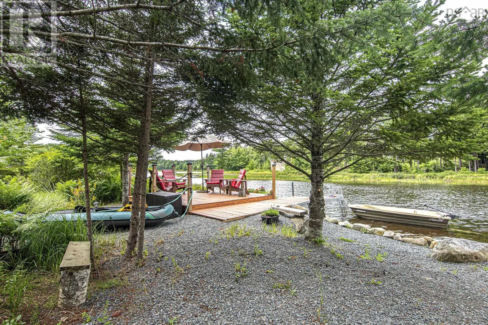 182 Thompson Run