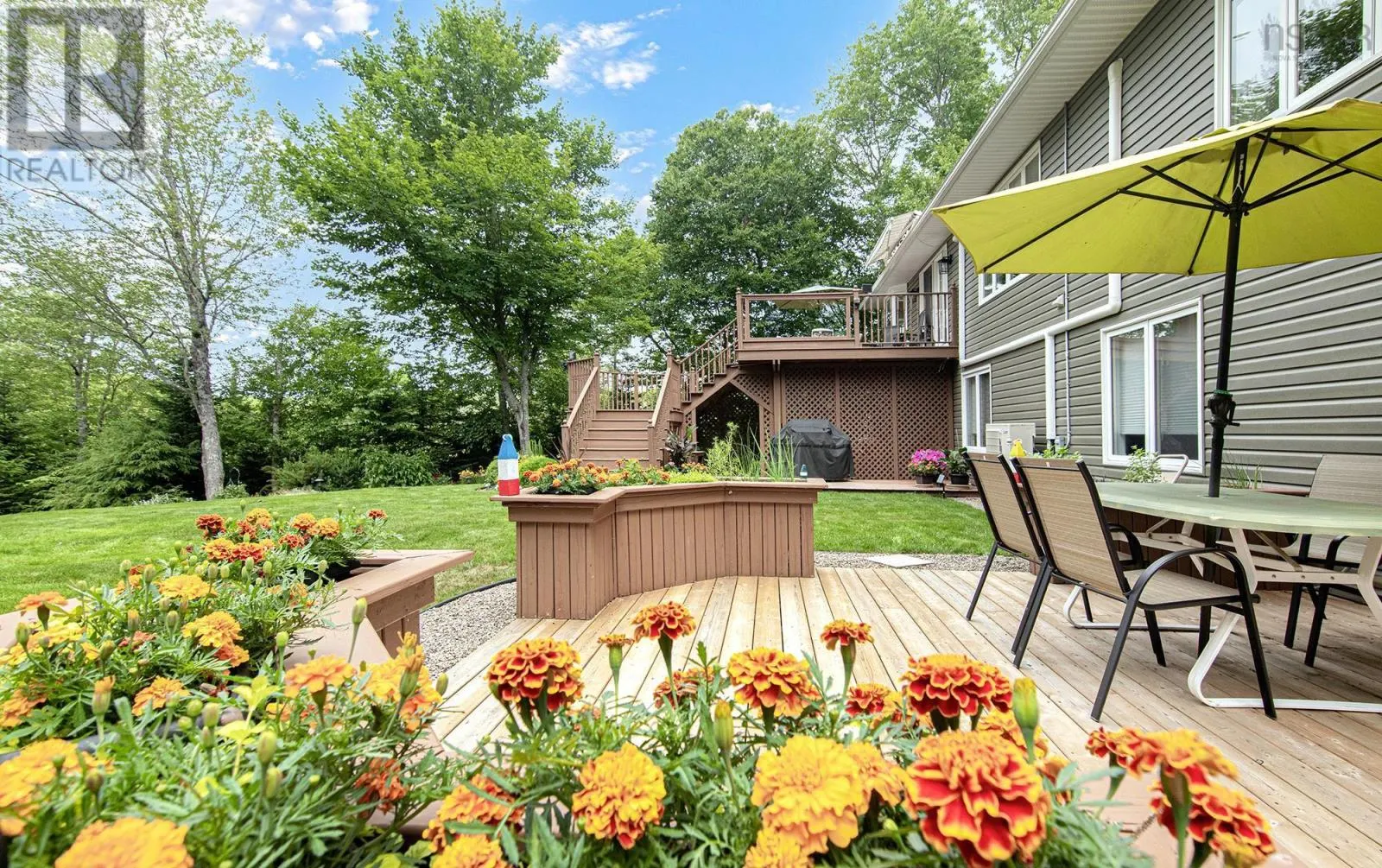 182 Thompson Run