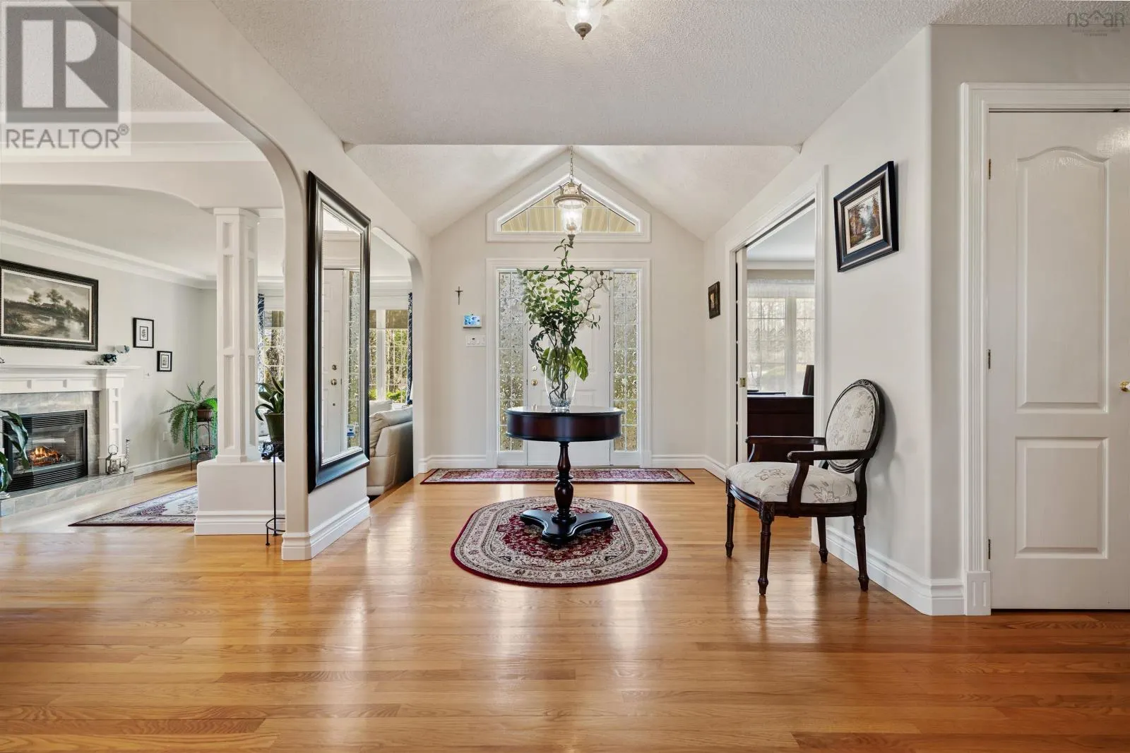 182 Thompson Run
