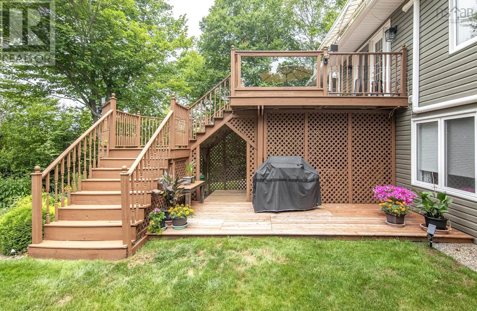 182 Thompson Run