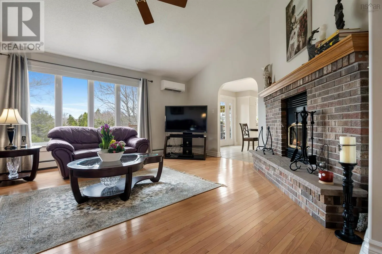 182 Thompson Run