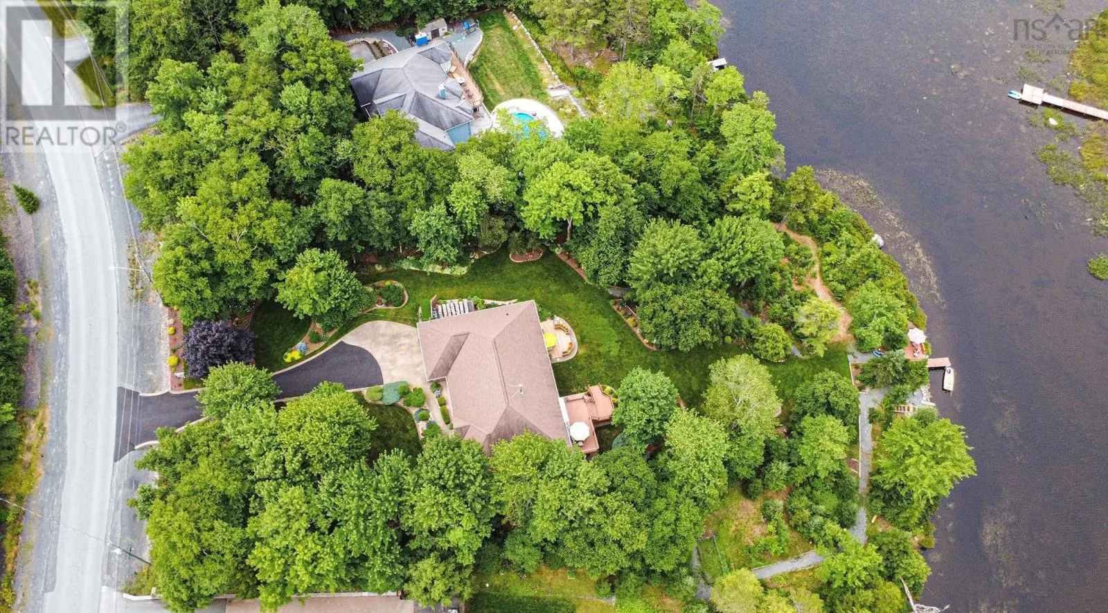 182 Thompson Run
