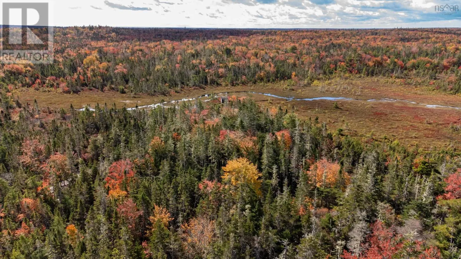 Lot West Sable Road