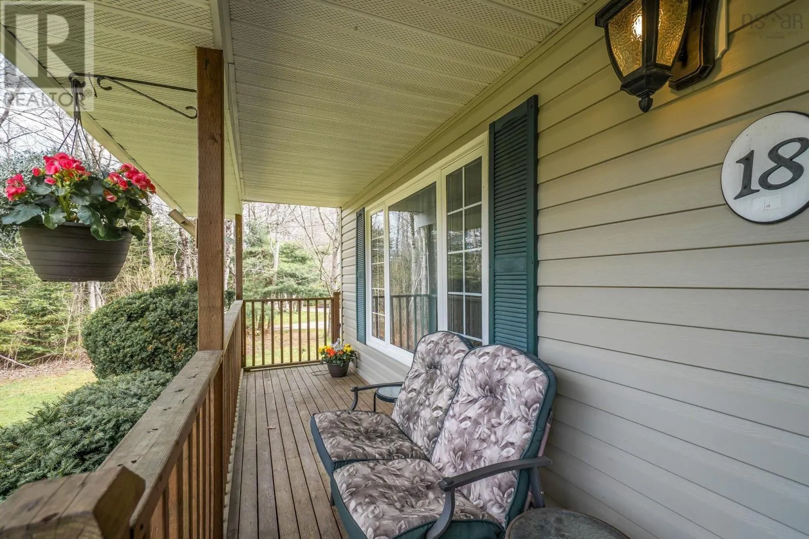18 Merganser Avenue