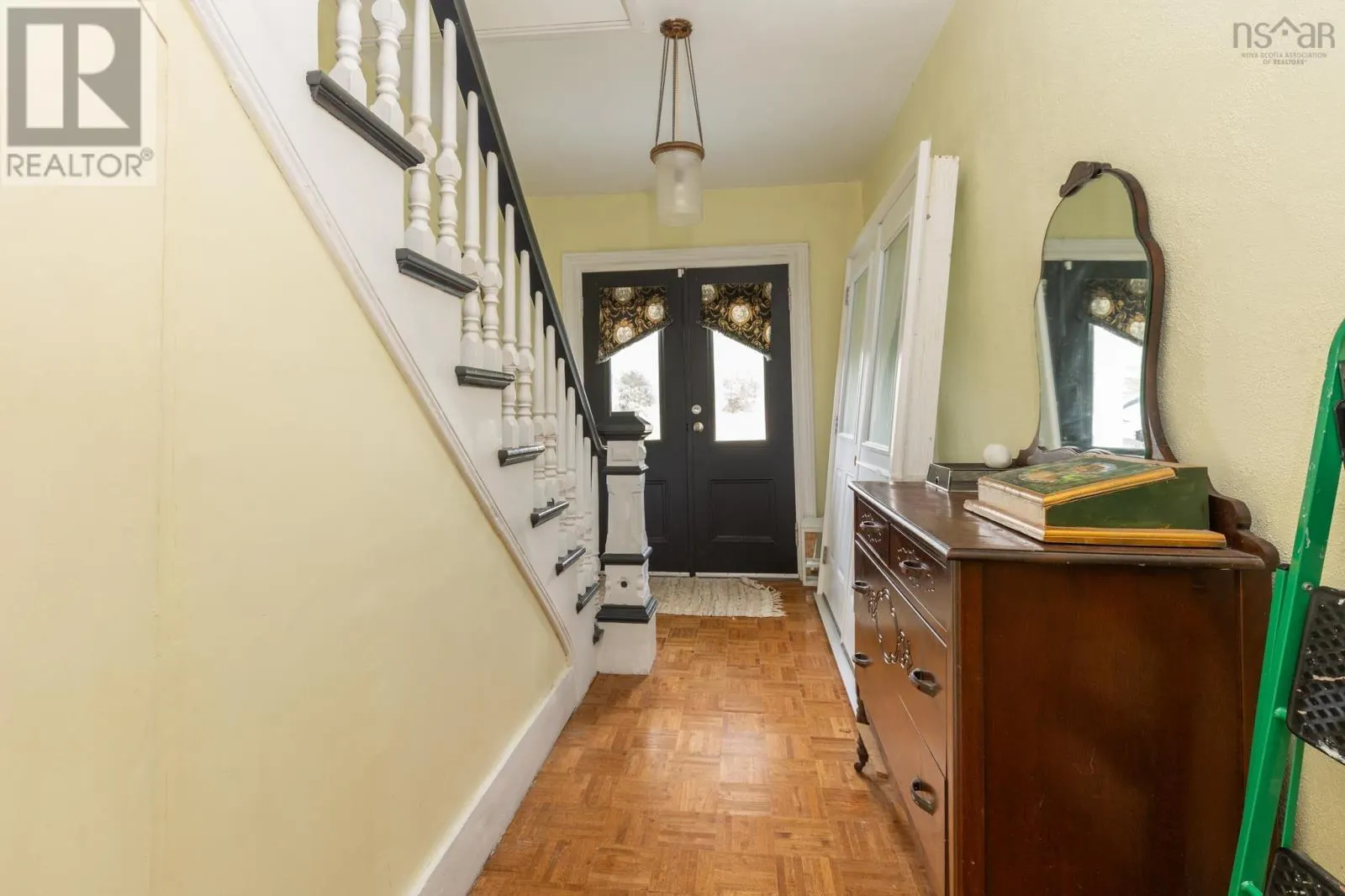 192 Belleville Road