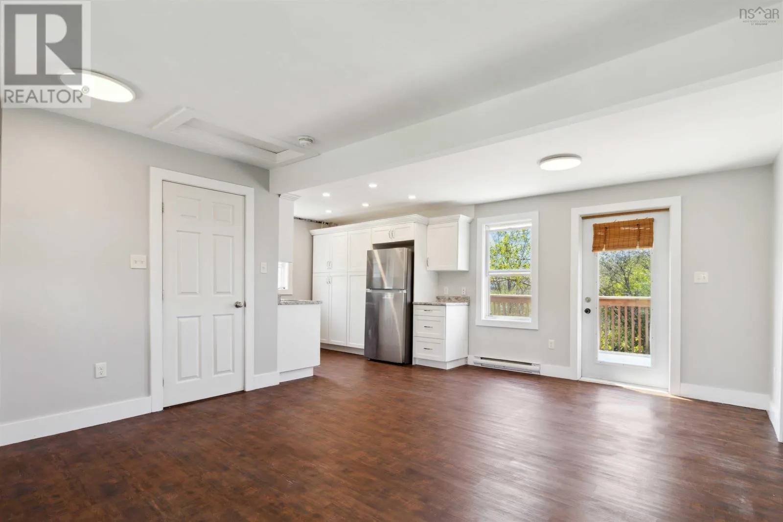 18 Nivens Avenue