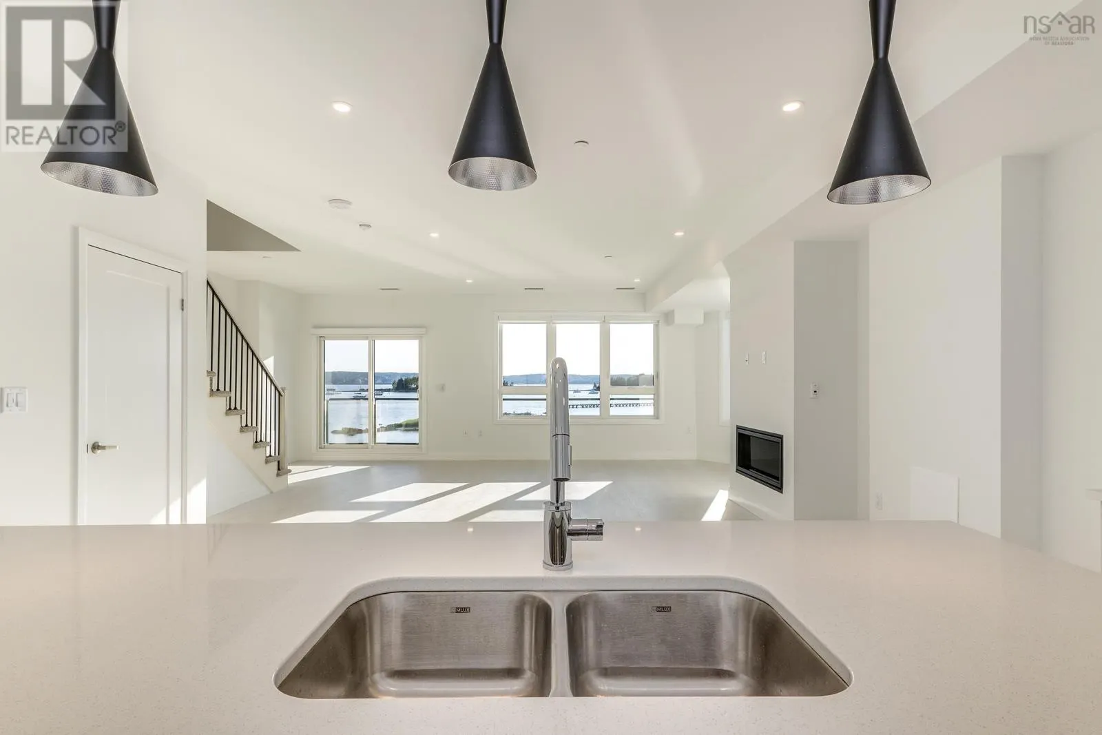 5 Coveview Walk
