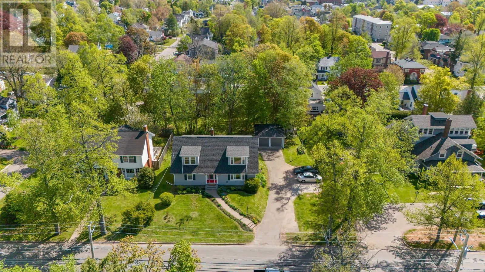 124 North River Road