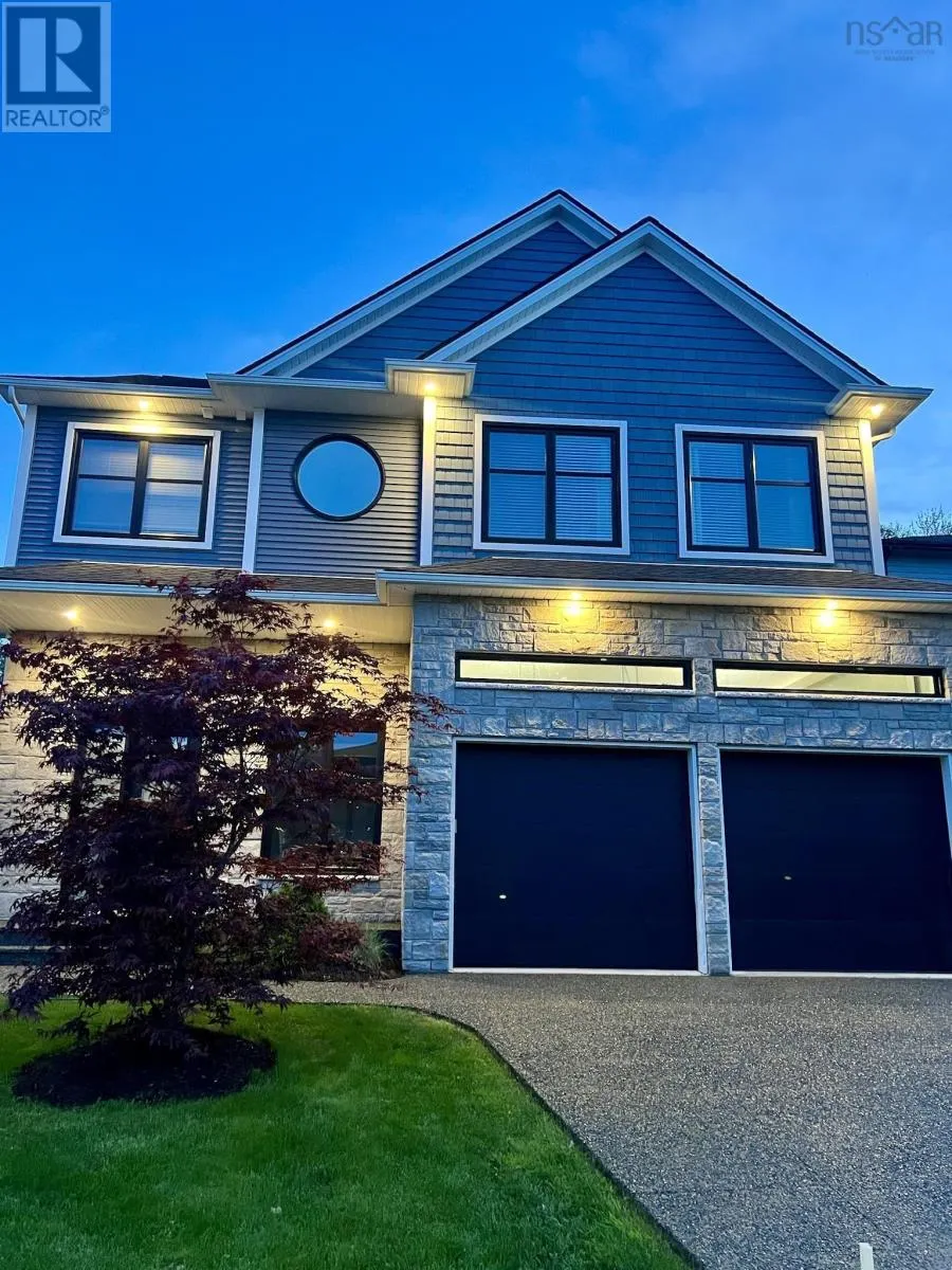 49 Crownridge Drive