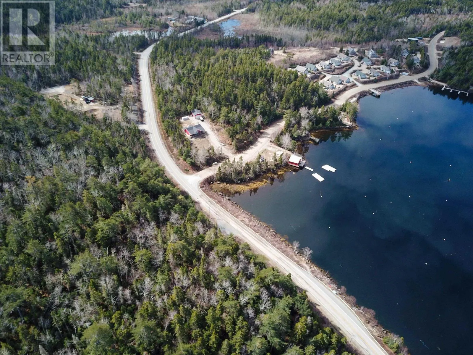 PARCEL RL-1 329 Highway