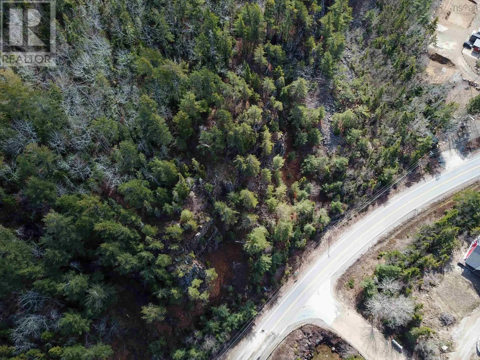 PARCEL RL-1 329 Highway