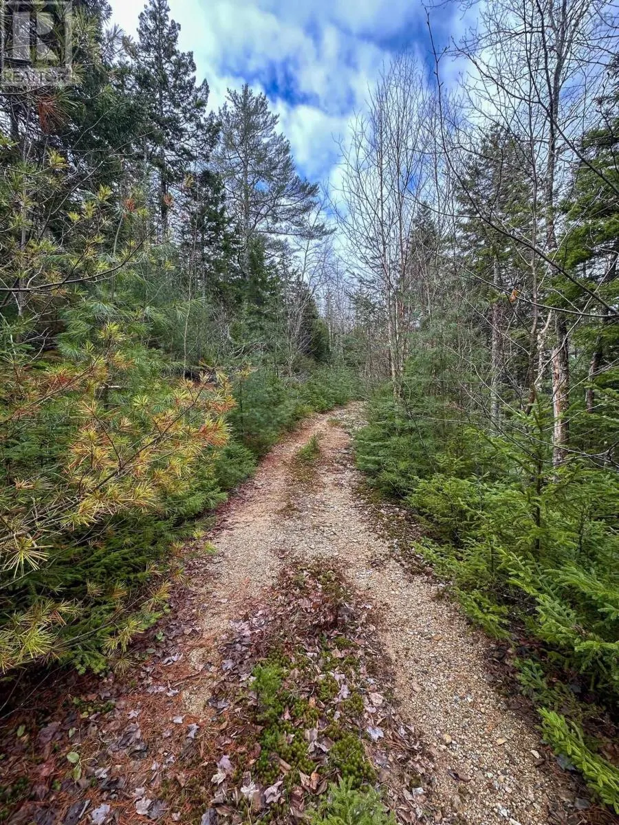 PARCEL RL-1 329 Highway