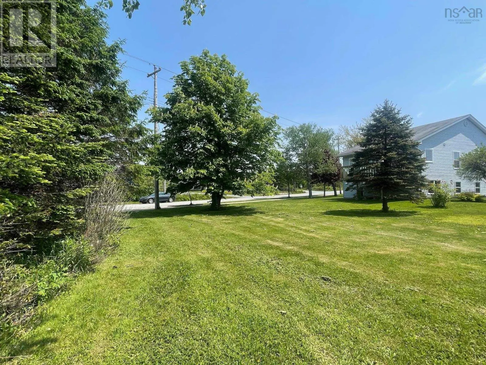 301 Cow Bay Road