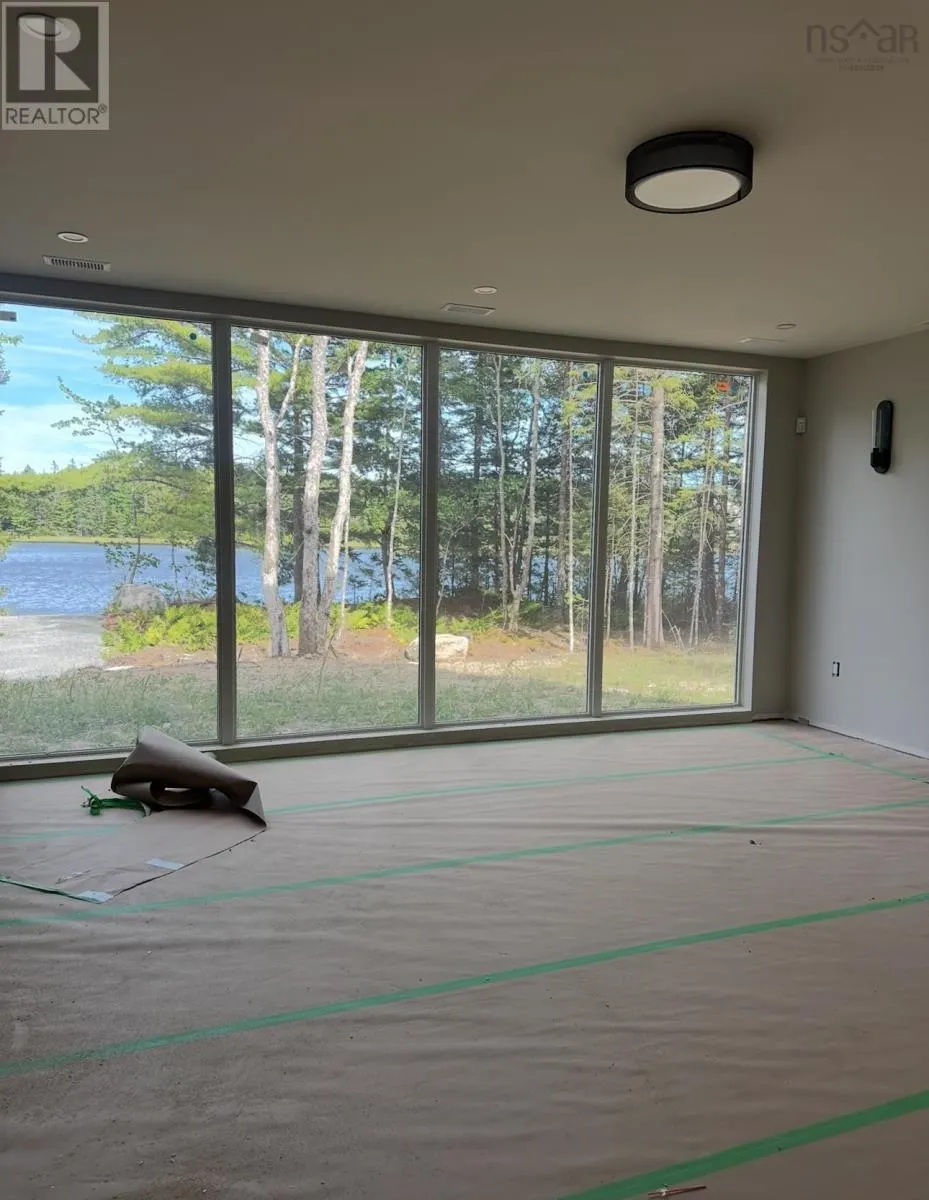 103 Canoe Crescent