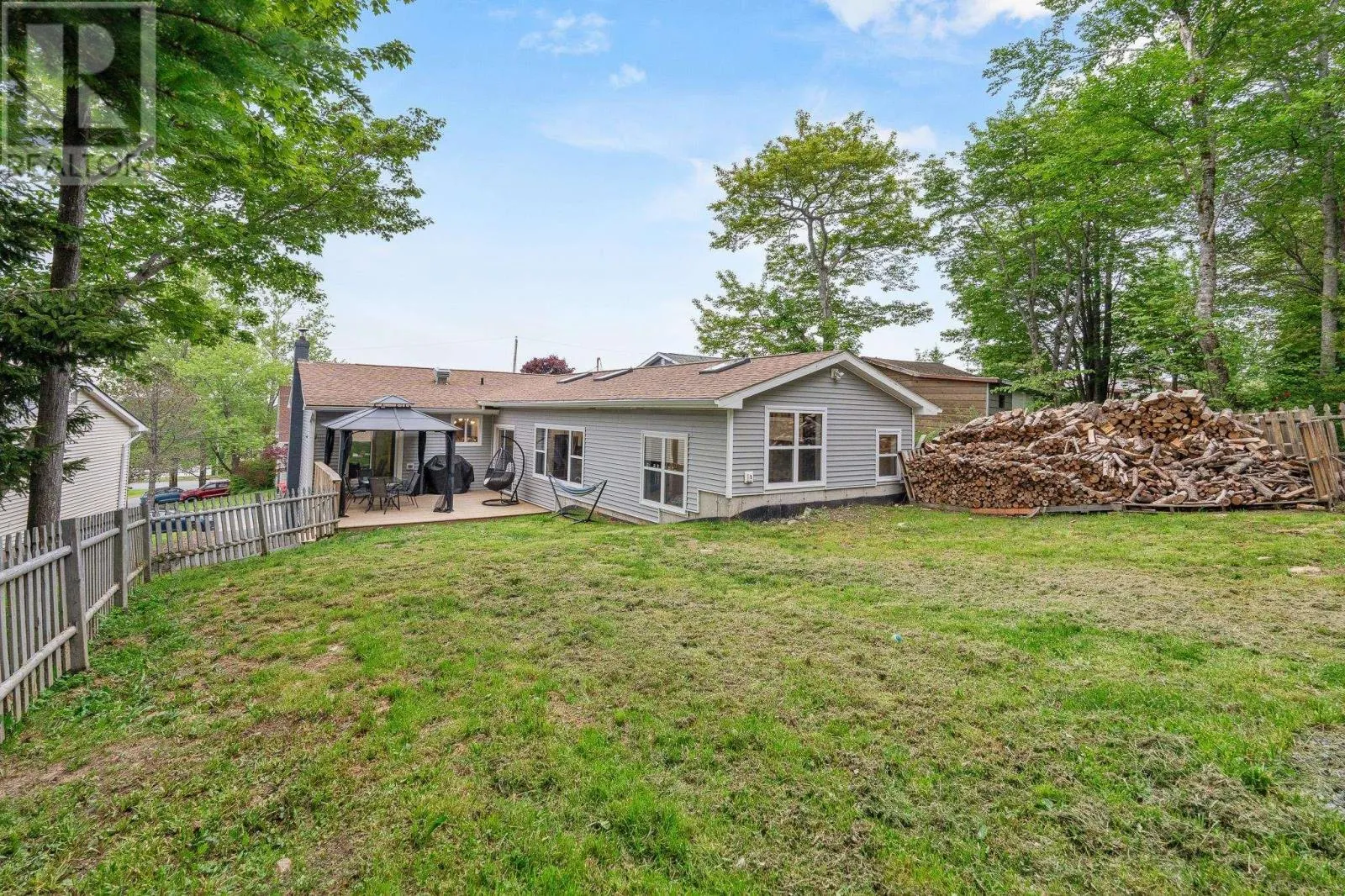 12 Wamphray Crescent