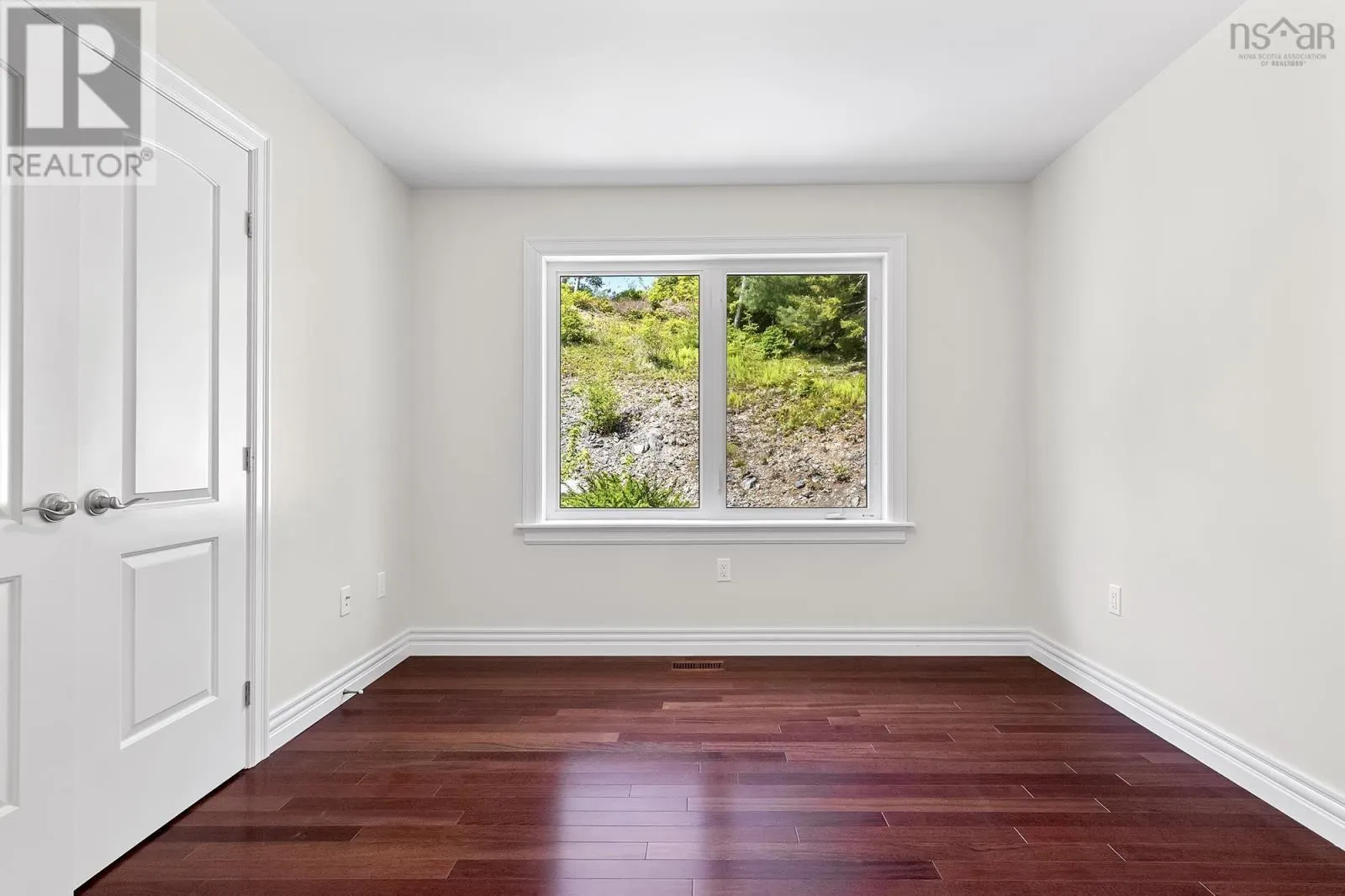 1 B Millview Avenue