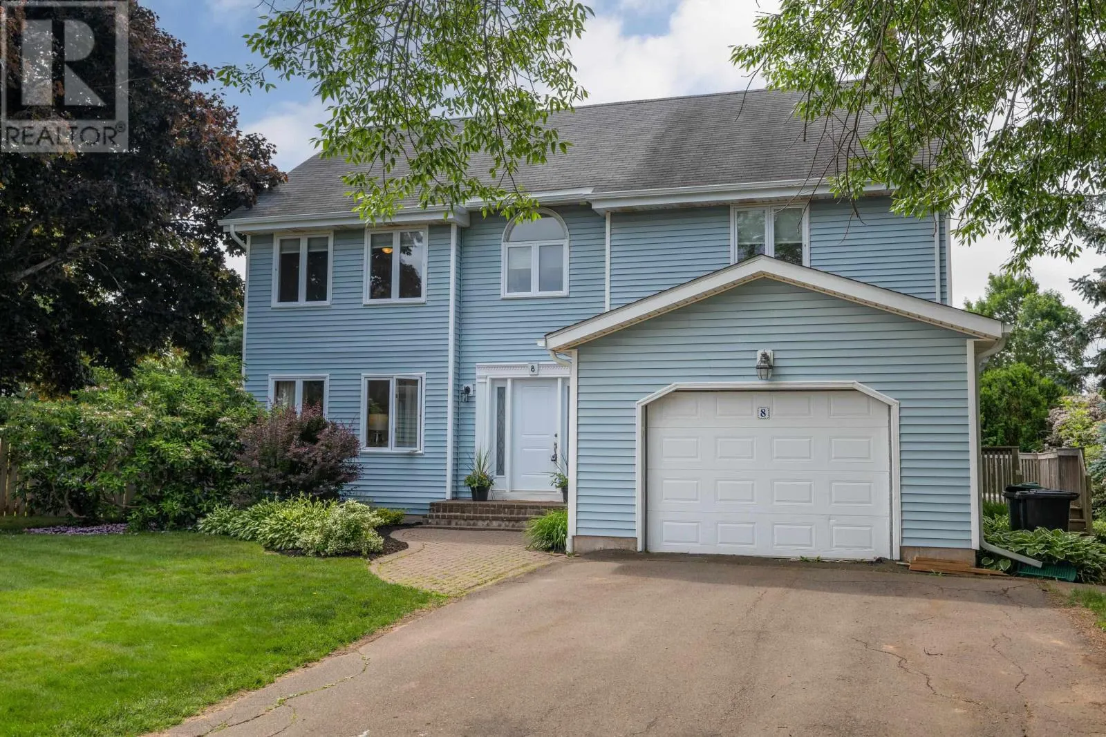 8 Berkeley Way